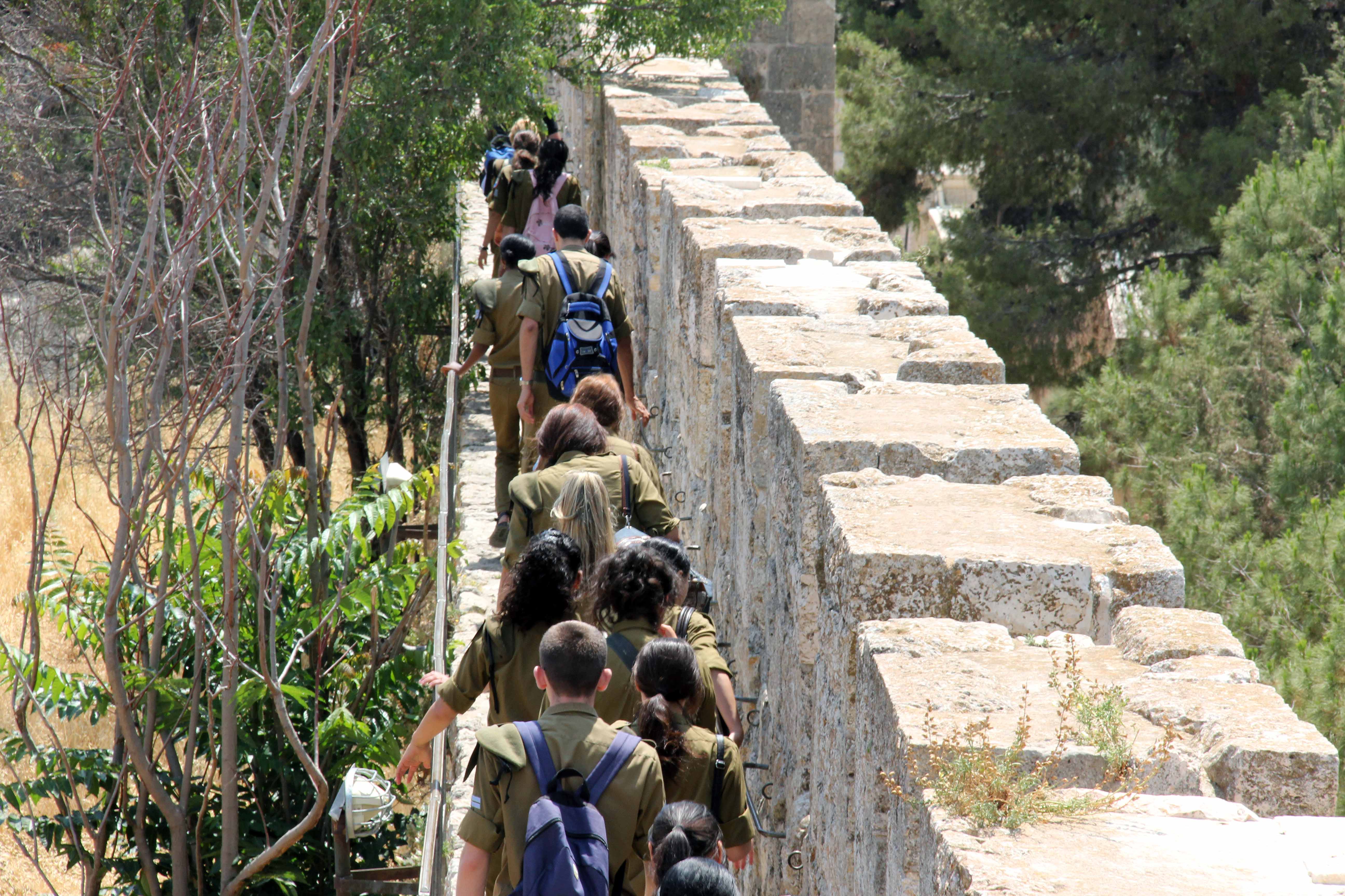 Ramparts Walk Citadel 46